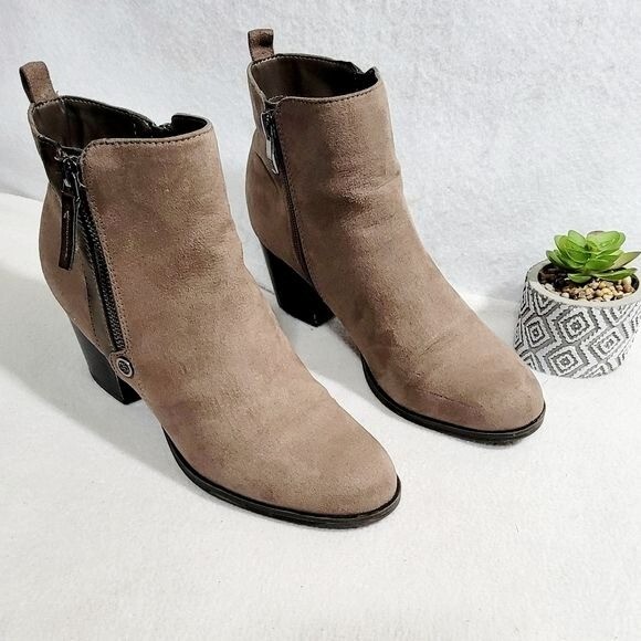 Liz Claiborne Refined Comfort Leather Double Zip Round Toe Ankle Booties Size 10
