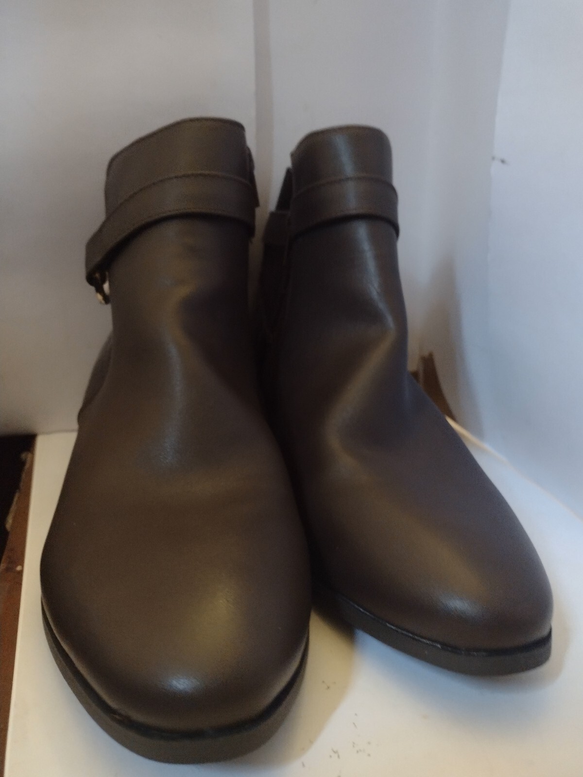 Karen Scott Women’s Nadine Faux Leather Ankle Dark Brown Ankle Boots NOS