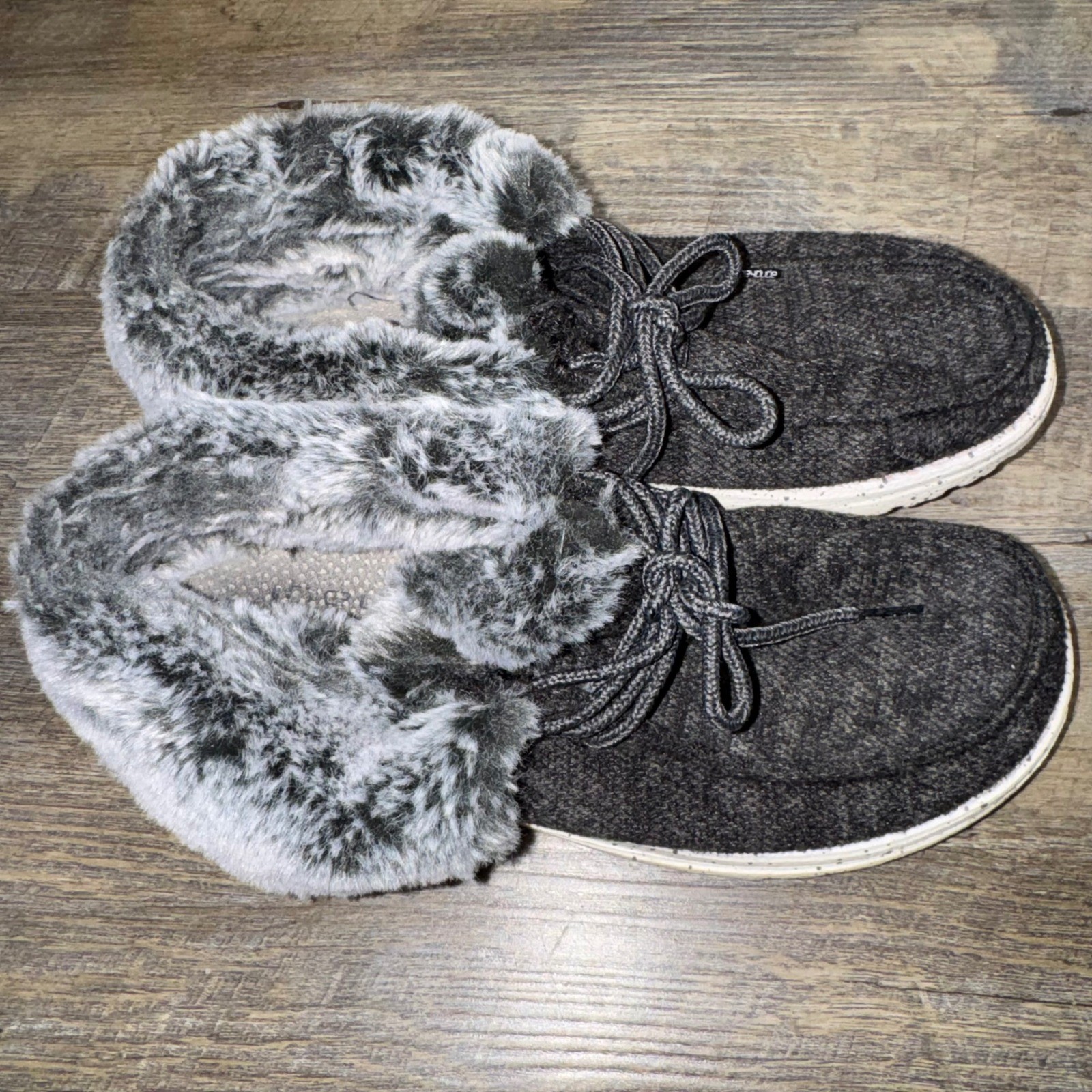 Hey Dude Britt Black Faux Fur Lined Ankle Boots Womens Size 8 121774900 Black