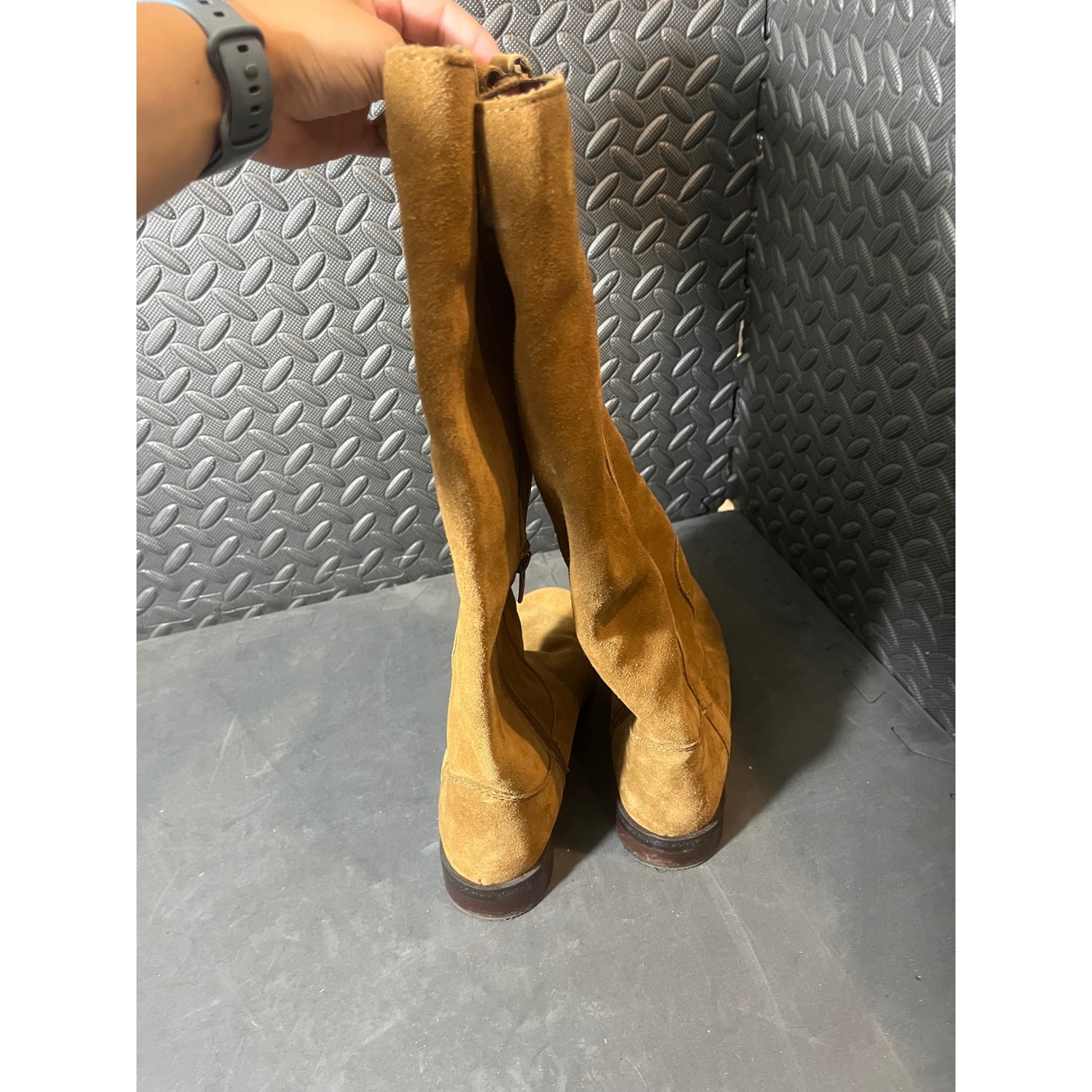 Telluride Clothing Co Tall Suede Boots Sally Size 8 Tan Brown Side Zip Flat Heel