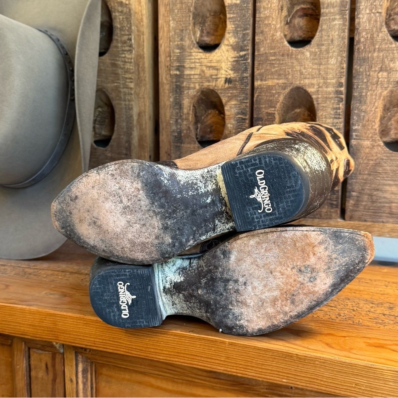 OLD GRINGO MONARCA in Leopardito Suede Size 8