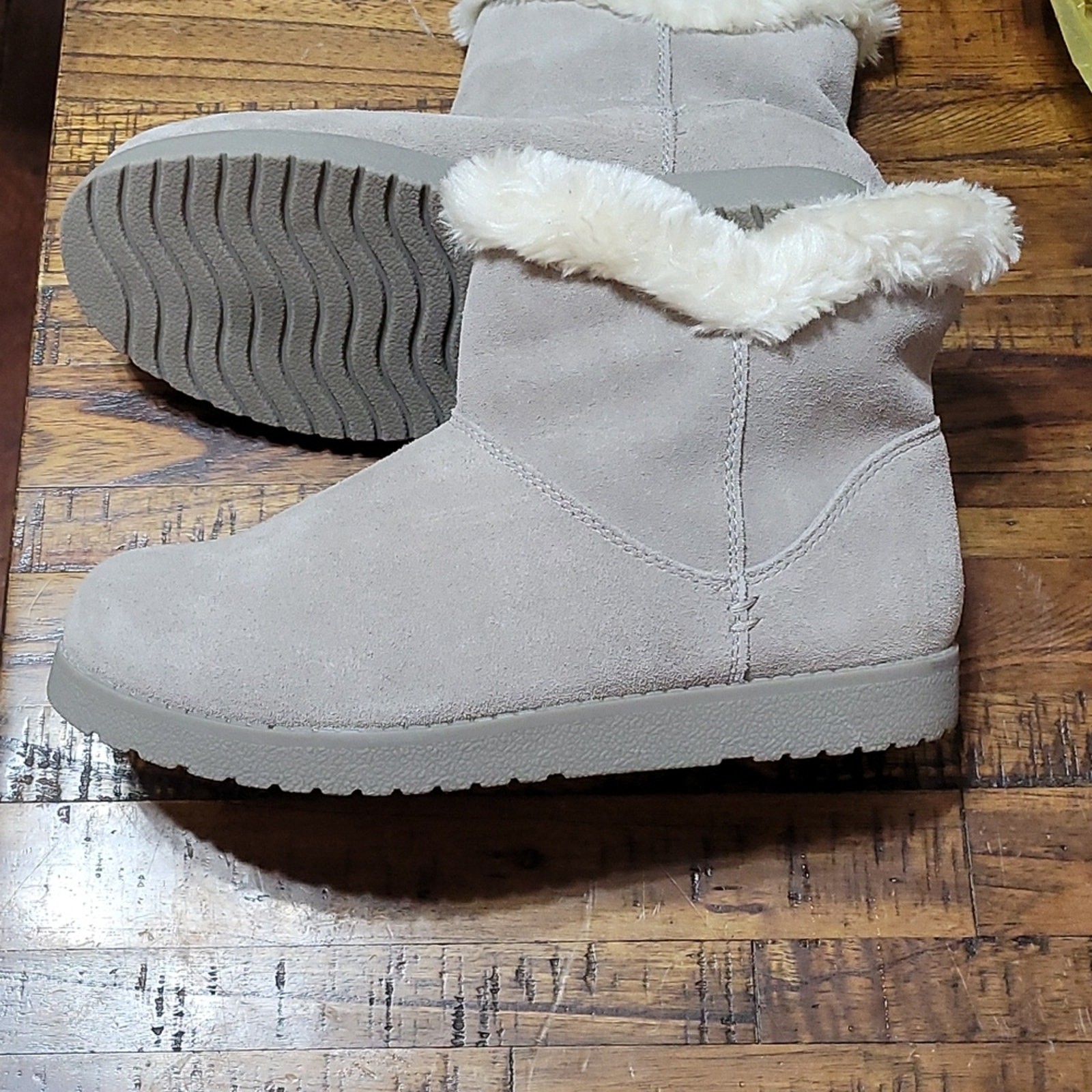 Universal Thread Mid Shearling Style Boots, Sz 7W, NWOT