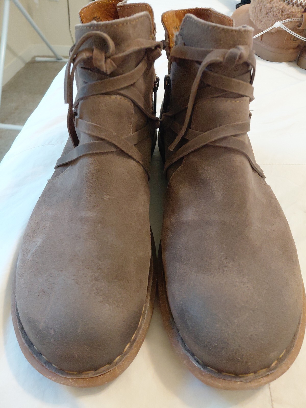 BORN Tarkiln Distressed Suede Leather Ankle Boot Size 10 Brown EUC ##634