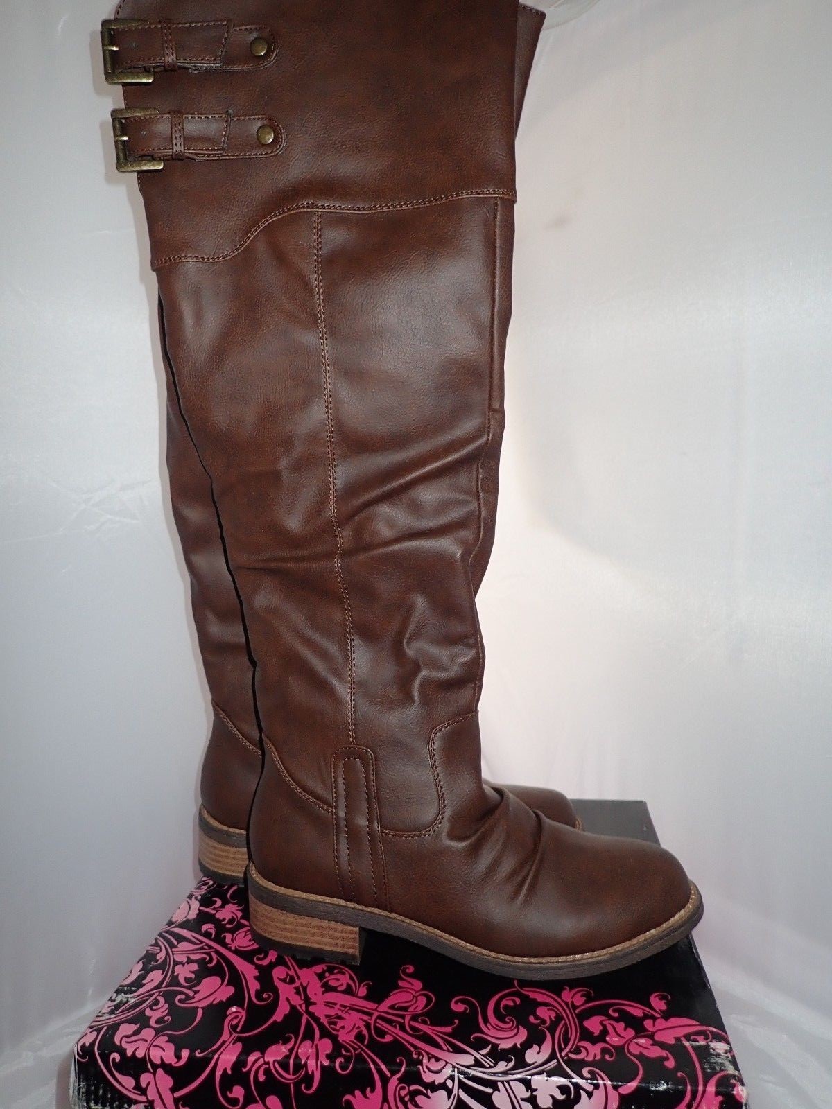 QUPID RELAX-01X Women’s Basic Casual Knee High Buckle Riding Boots Brown